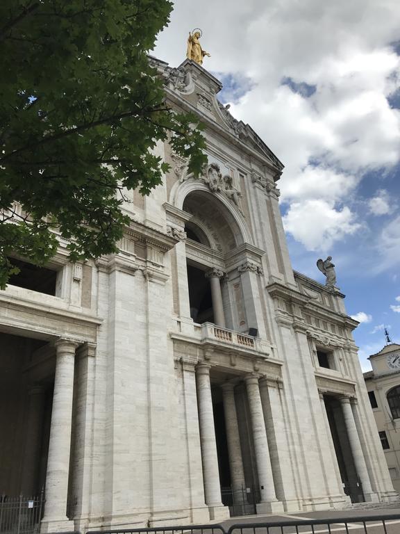 Camere Il Cantico Assisi Exterior photo