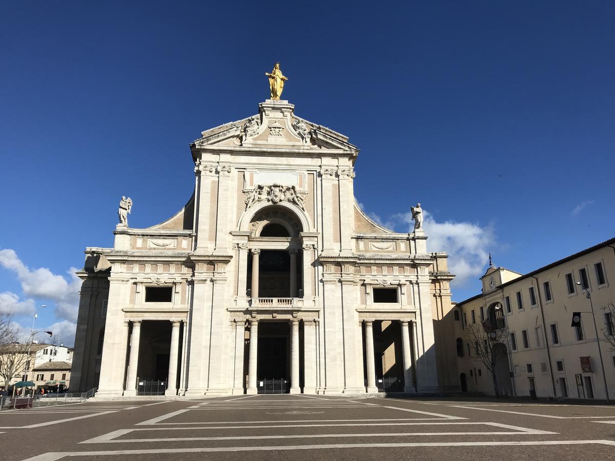 Camere Il Cantico Assisi Exterior photo